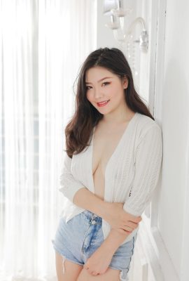 Das groß angelegte private Fotoset des menschlichen Körpers des chinesischen Models Zi Qi (56P)