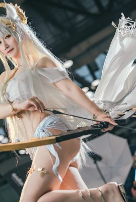 Arknights Platinum Badeanzug @Wuli大YIMI (ijoy Comic Expo xcgf China Game Festival) (9P)