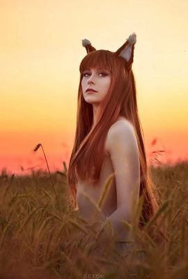 KyrieFox Holo Cosplay