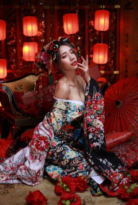 Taiwanesisches Beinmodell mit Strümpfen, High Heels und schönen Beinen im Studioshooting von Huang Yunfei, Kimono, Strümpfen und schönen Beinen (38P)