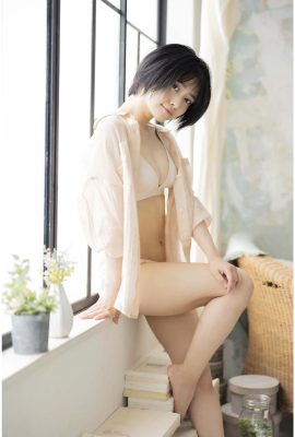 Ayumi Okada Digitale Fotosammlung Otonatural Premonition (Young King) (73P)