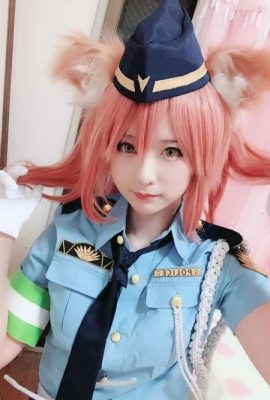 Misa Gaku FGO Tamamo Gozen Polizistin Cosplay (9P)