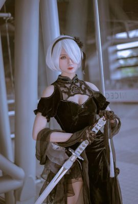 NieR: Mechanical Era 2B @Yiziki-Yi Yuezi (Foto: @久久 Vacation) (9P)