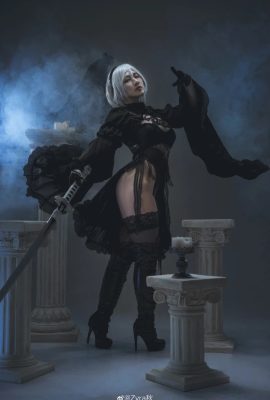 NieR: Automata 2B (weiß): @你里松_, 2B (schwarz): @Zyra秋(9P)